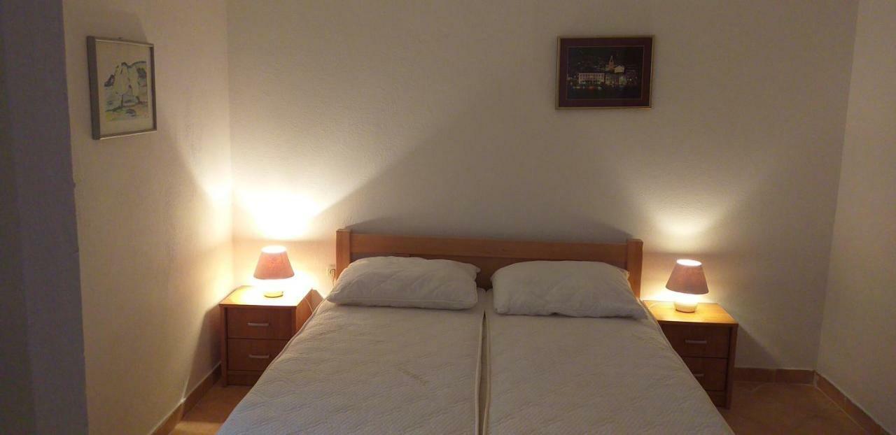 Studio Apartmani Sehic Krvavica Buitenkant foto