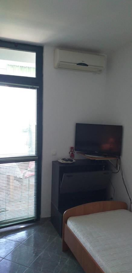 Studio Apartmani Sehic Krvavica Buitenkant foto